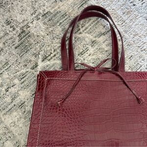 Liz Claiborne Red Croc-Embossed Tote Bag